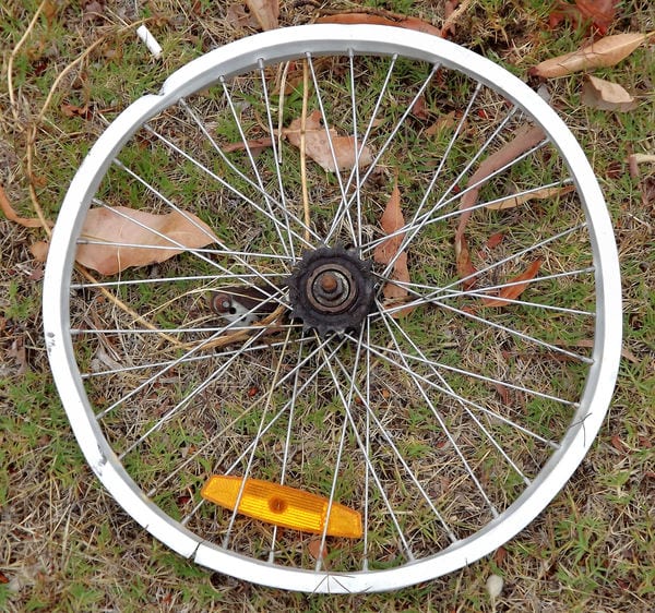 bike wheel no bike
